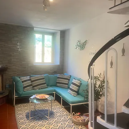 Sabrina Maison Chic Casa Di Giulia Alle Cinque Terre Riccò del Golfo di Spezia